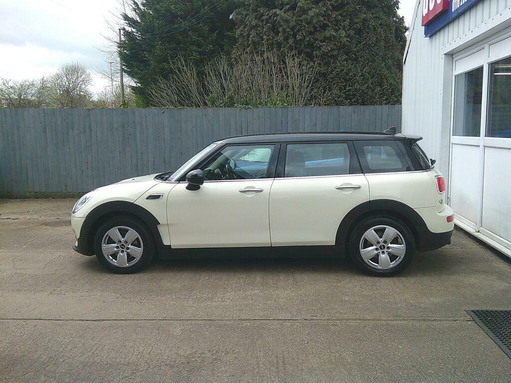 Mini Clubman 1.5 Cooper Euro 6 S S AF66JFA White #5