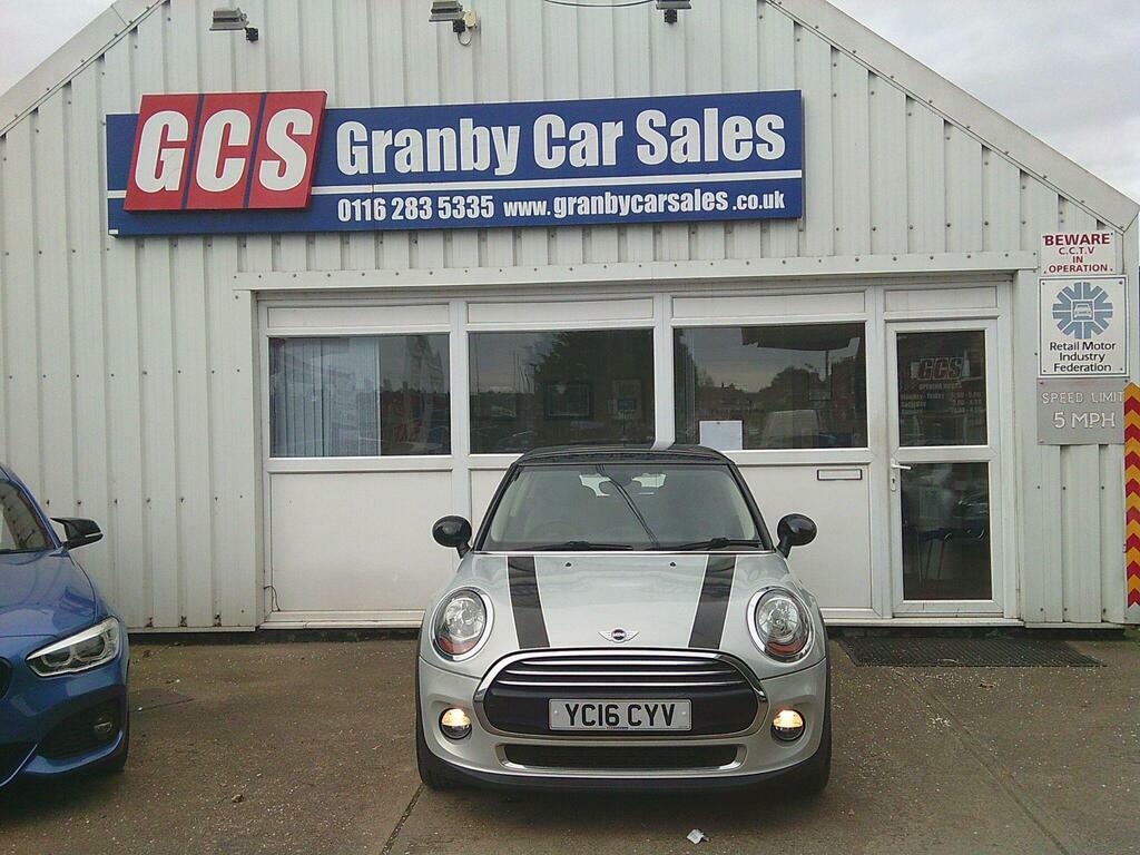 Mini Hatch 1.5 Cooper Euro 6 S S Silver