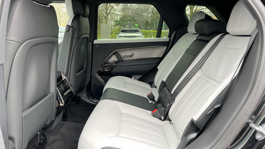 Land Rover Range Rover Sport Edition Black #5