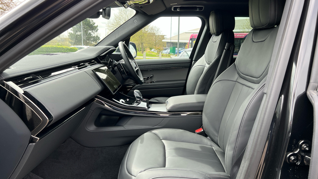 Land Rover Range Rover Sport Edition Black #3