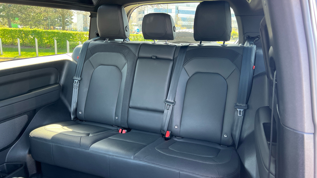 Land Rover Defender 90 X-dynamic Hse 90 KR23CCY Grey #4