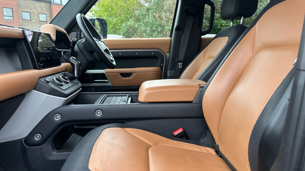 Land Rover Defender 110 2.0 P400e X-dynamic Hse 110 KD23HDU Brown #3