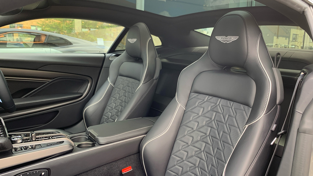 Aston Martin Vanquish V12 2dr Auto Black #31