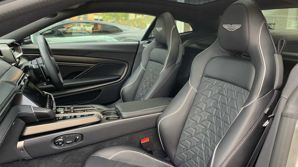 Aston Martin Vanquish V12 2dr Auto Black #32