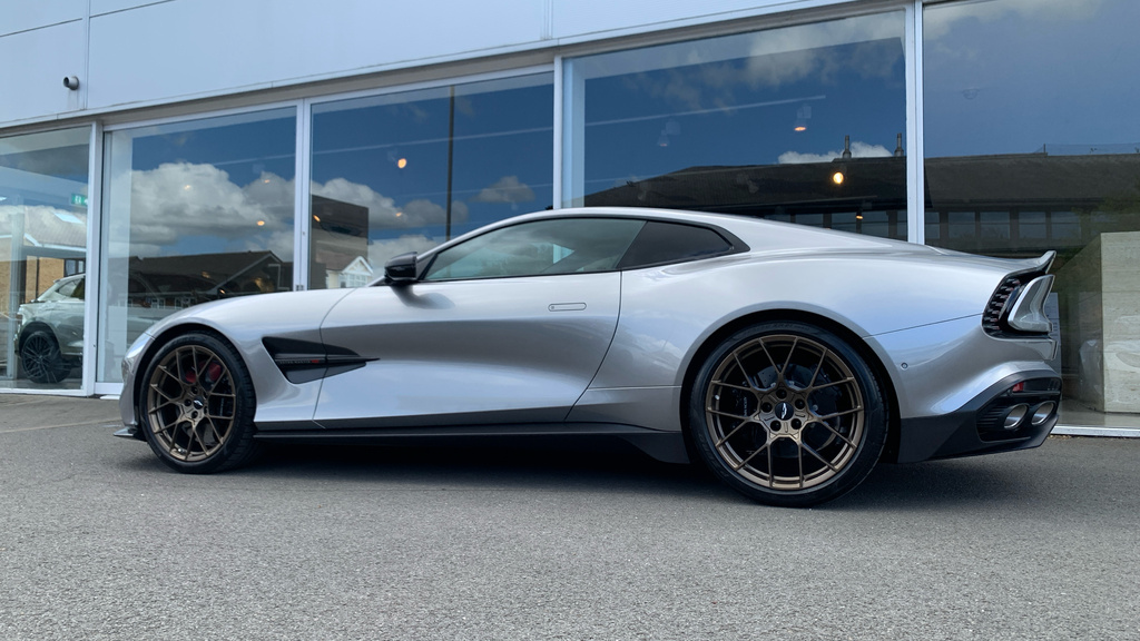 Aston Martin Vanquish V12 2dr Auto Black #38