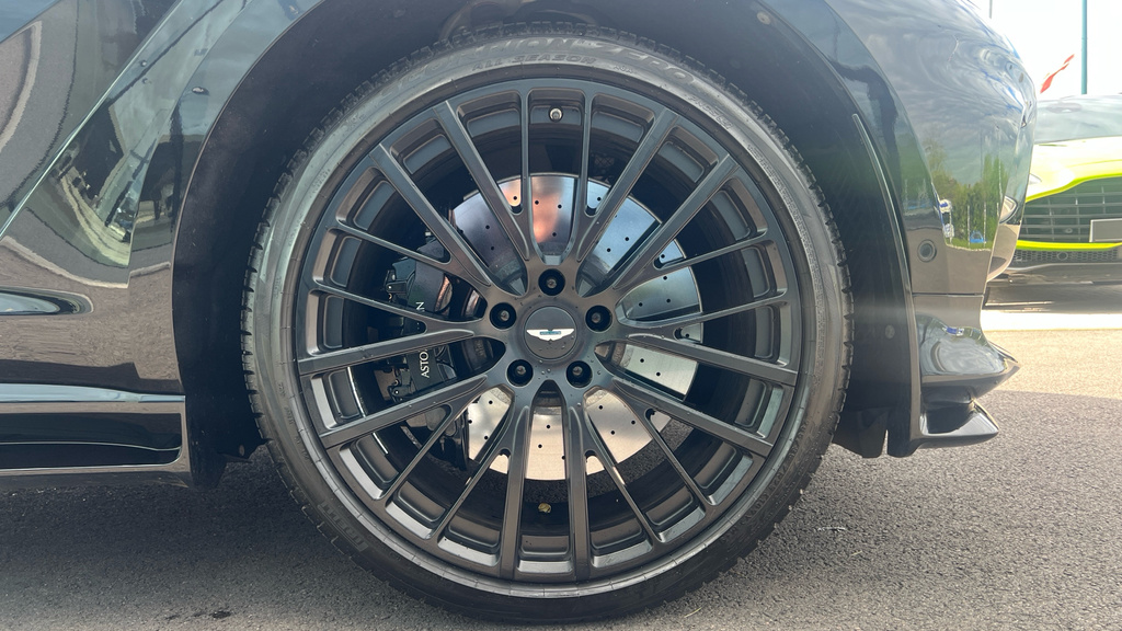 Aston Martin DBX Dbx707 My25 KY74AUC Black #4