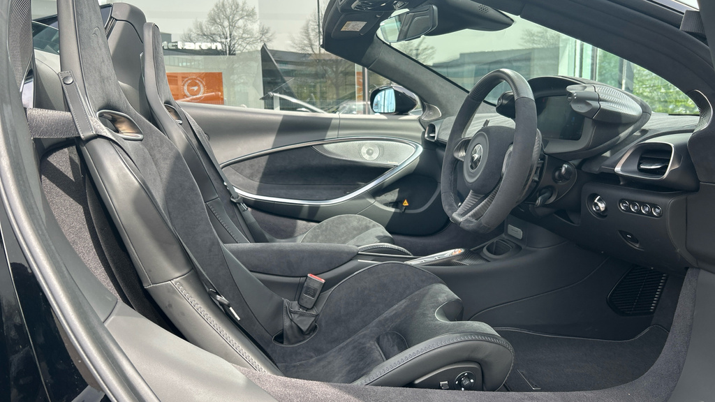 McLaren Artura Spider #3