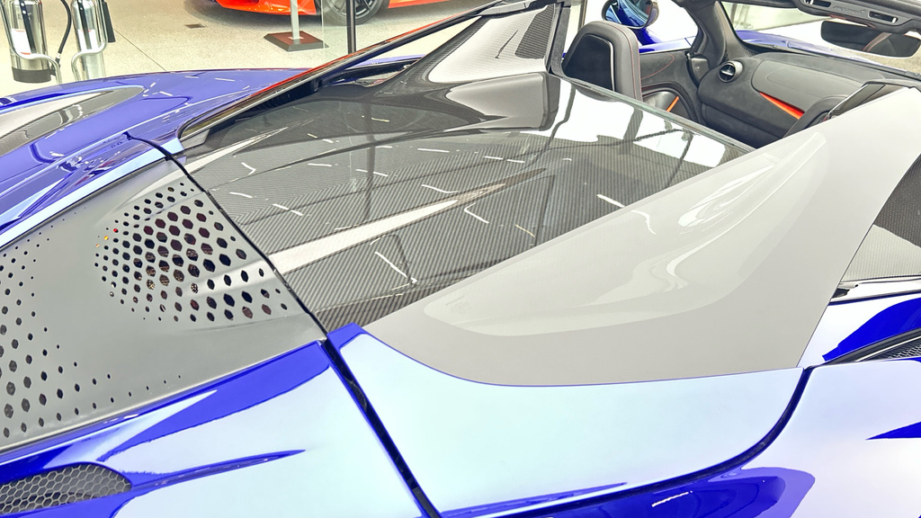 McLaren V8 Ssg Blue #27