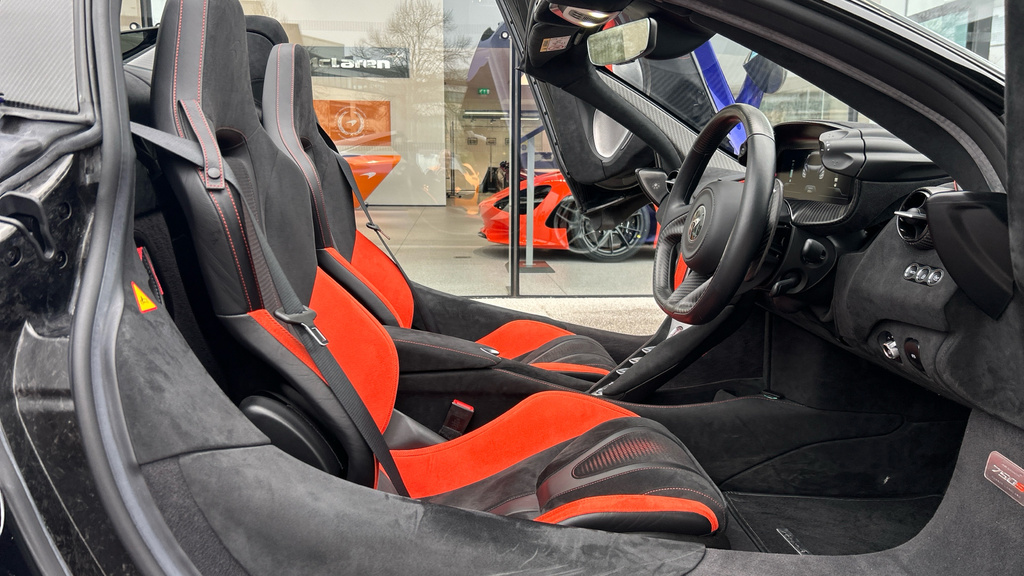 McLaren V8 Ssg Blue #21