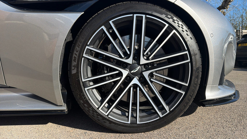 Aston Martin DB12 Volante Silver #4