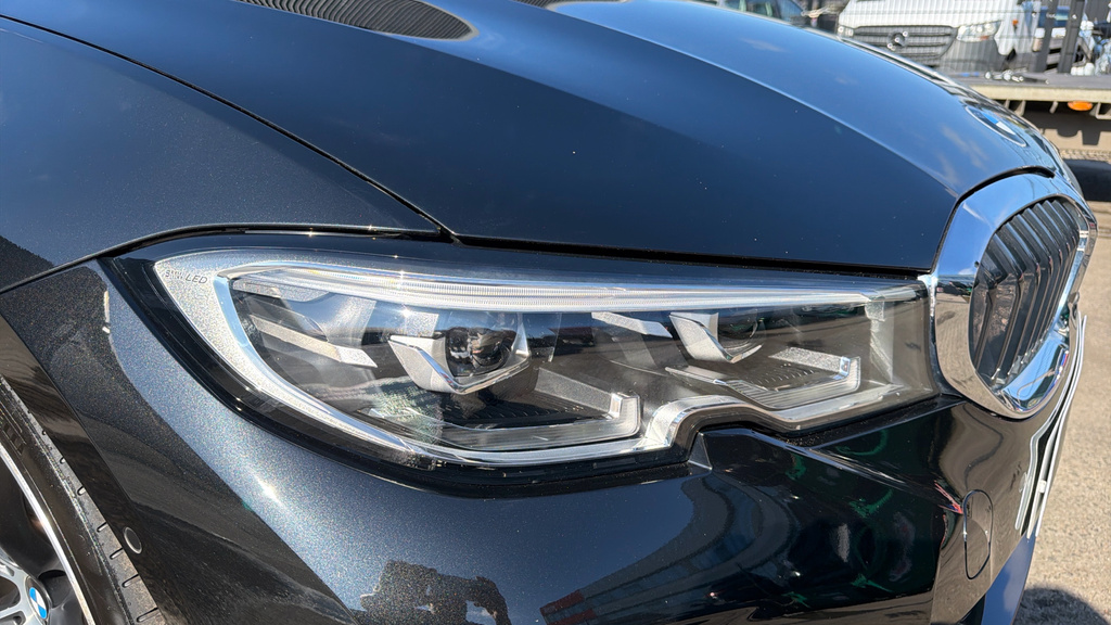 BMW 3 Series 320D Xdrive M Sport Step NH19JHF Blue #6