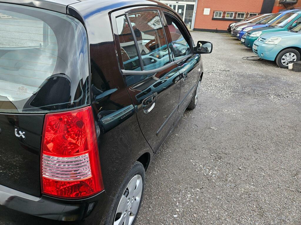 Kia Picanto 1.1 LX Black #6