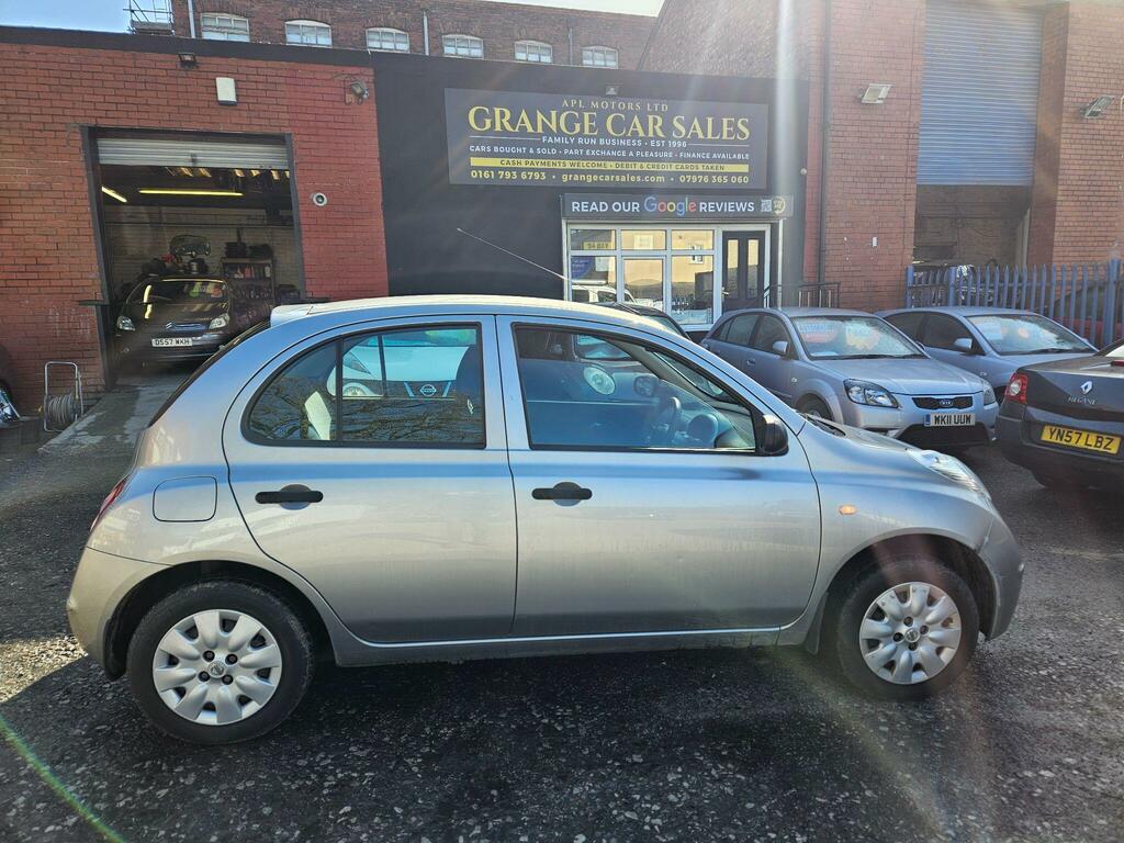 Nissan Micra 1.2 16V Initia Silver