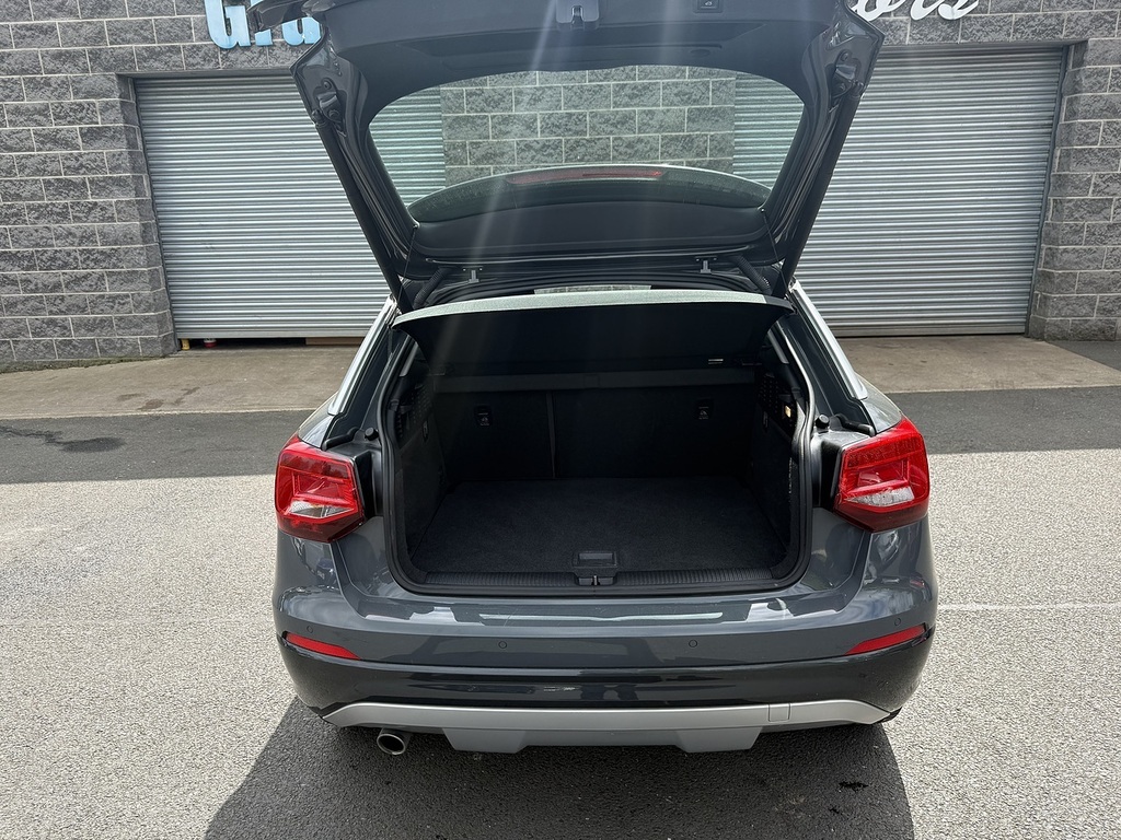 Audi Q2 Tdi Sport U1902 Ulez KS68HZN Grey #6