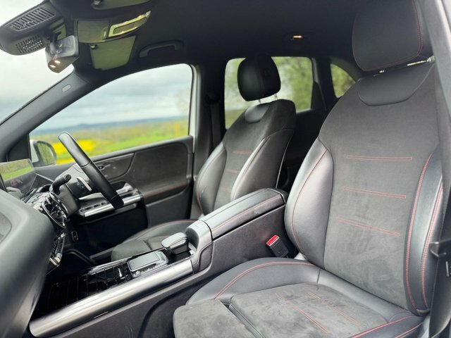 Mercedes-Benz B Class B200 Amg Line Executive KU70GYV White #3