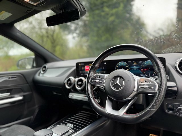 Mercedes-Benz B Class B200 Amg Line Executive KU70GYV White #5
