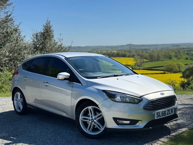 Ford Focus Ecoboost Zetec Hatchback Silver
