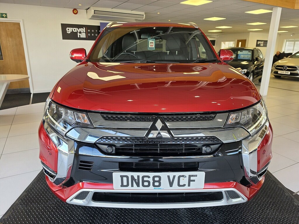 Mitsubishi Outlander 2.4H Twinmotor 13.8Kwh 4Hs Suv Plug-in Red #2