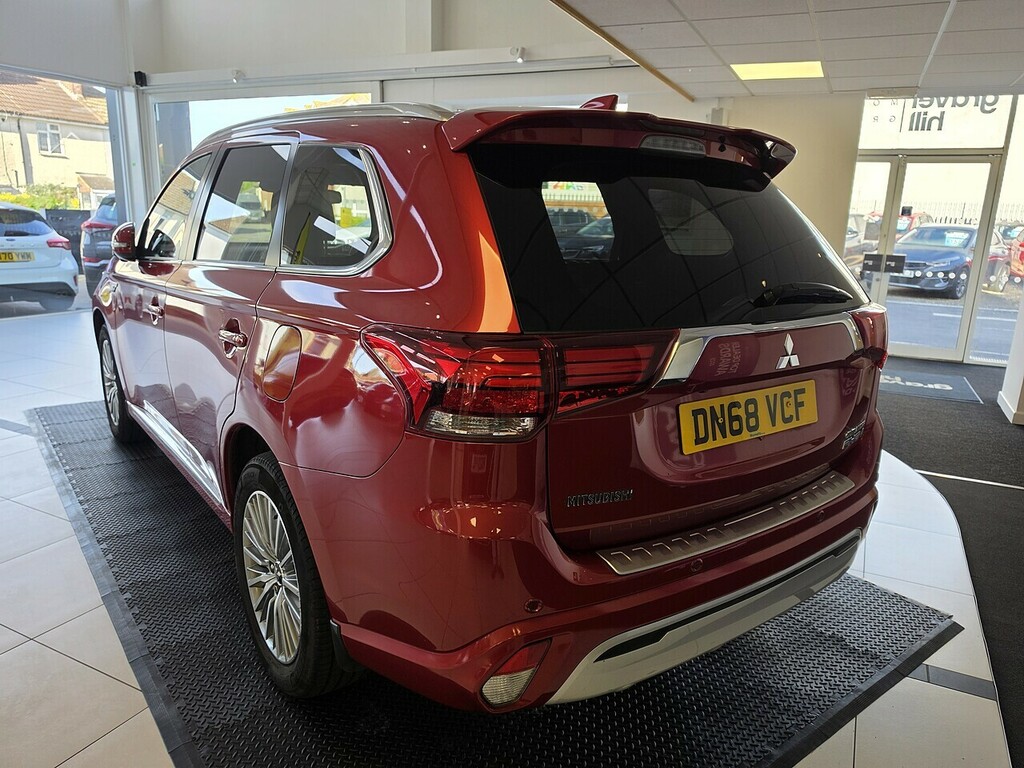 Mitsubishi Outlander 2.4H Twinmotor 13.8Kwh 4Hs Suv Plug-in Red #5