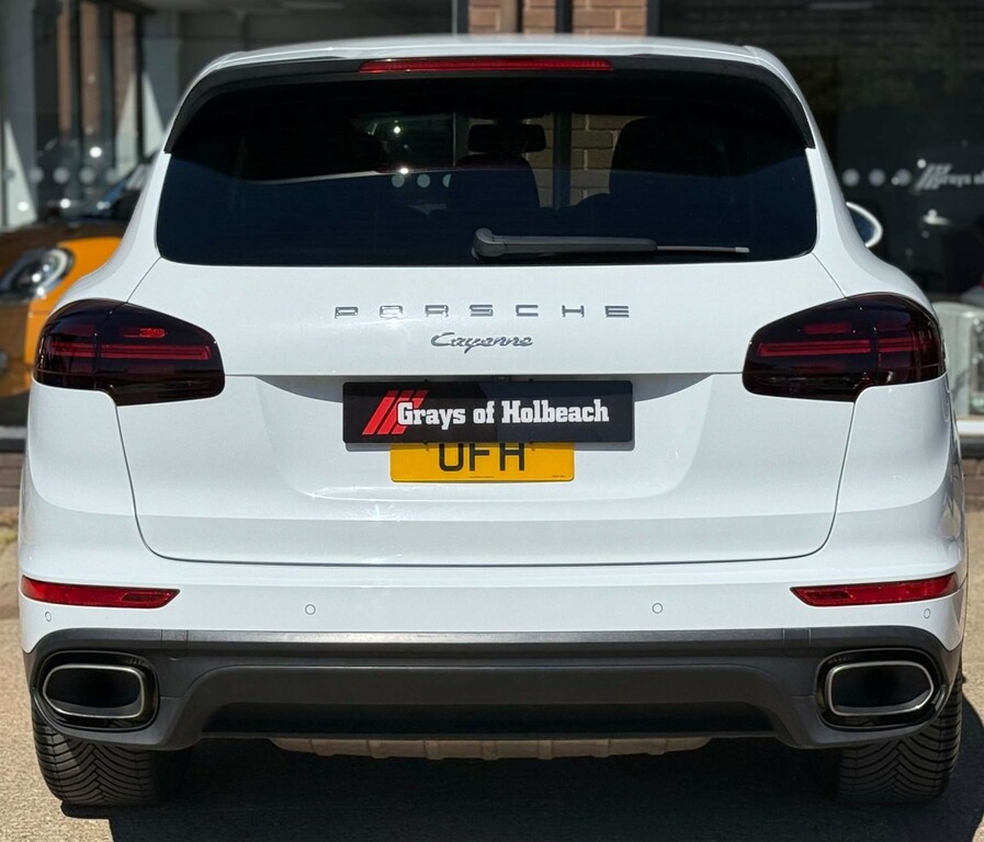Porsche Cayenne -- YJ65OFH #5