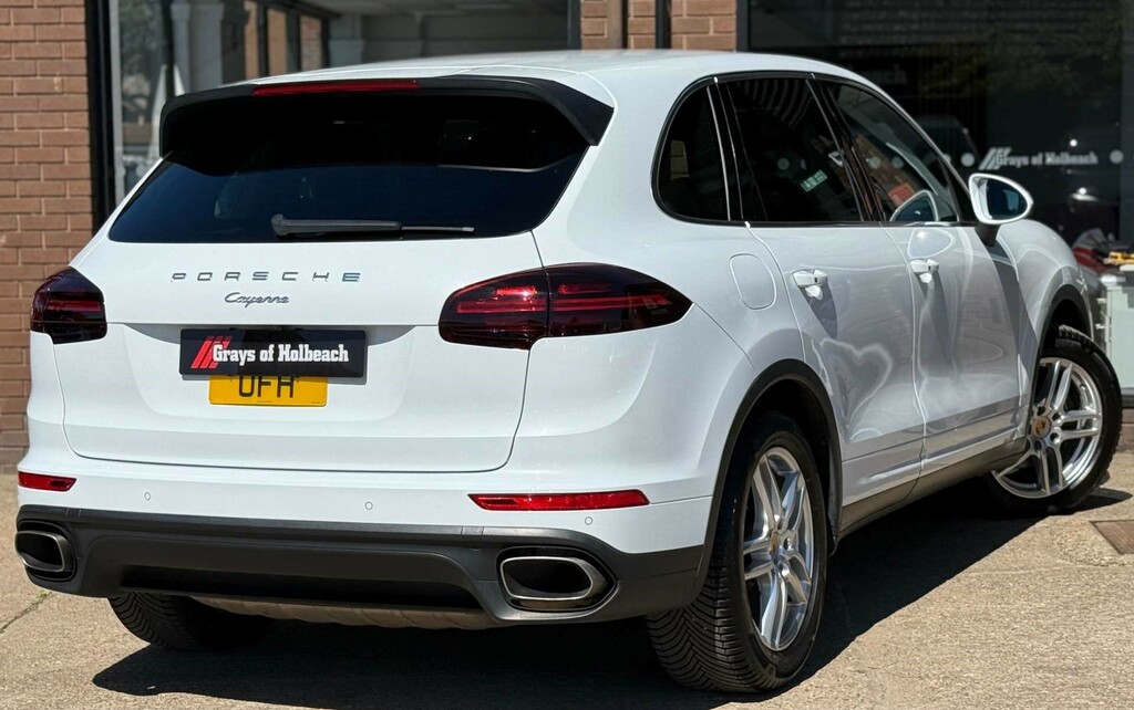 Porsche Cayenne -- YJ65OFH #6