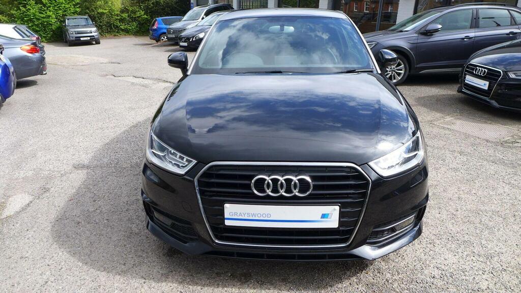 Audi A1 1.6 Tdi S Line S Tronic Euro 6 Ss Black #2