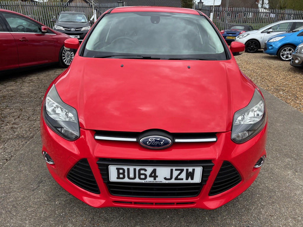 Ford Focus 1.6 Tdci Zetec Euro 5 S S BU64JZW Red #2