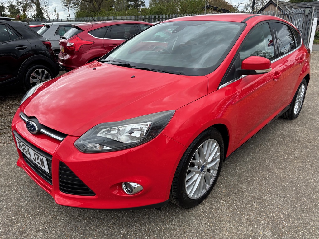 Ford Focus 1.6 Tdci Zetec Euro 5 S S BU64JZW Red #3
