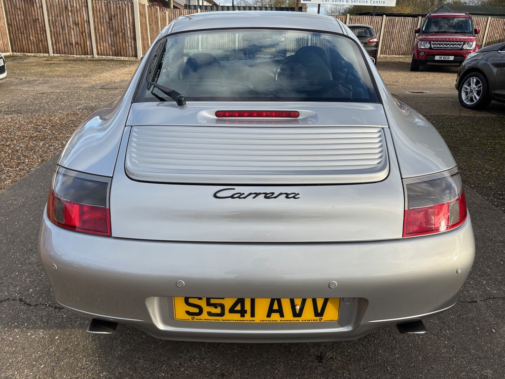 Porsche 911 996 Carrera 2 Tiptronic Black #5