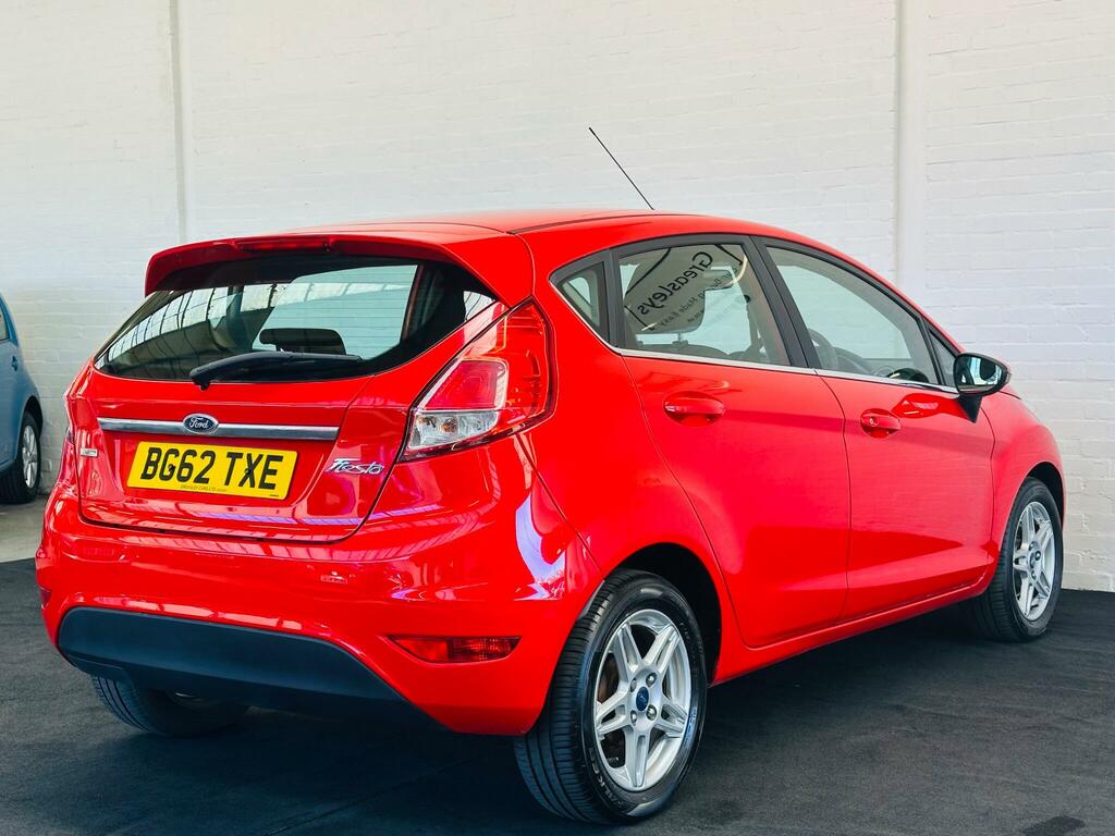 Ford Fiesta 1.0 Zetec Euro 5 Ss BG62TXE Red #5