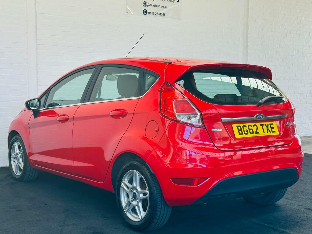 Ford Fiesta 1.0 Zetec Euro 5 Ss BG62TXE Red #2