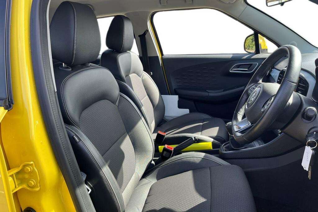 MG MG3 Exclusive Nav Vti-tech YT71WPR Yellow #3
