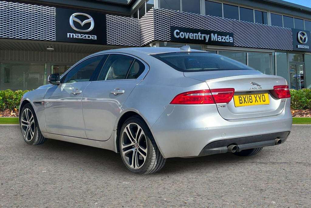 Jaguar XE 2.0I Portfolio Saloon Euro 6 Ss BX18XYO Silver #2