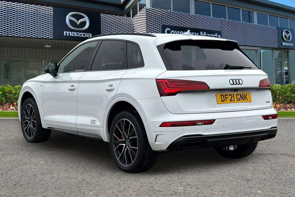 Audi Q5 2.0 Tdi 40 Edition 1 Suv S Tronic Quatt DF21GNK White #2