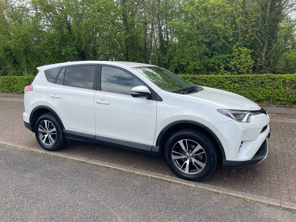 Toyota Rav 4 2.0 D-4d Business Edition Euro 6 S S E066UAA White #2