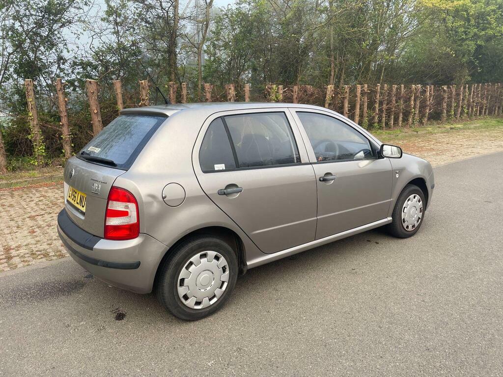 Skoda Fabia 1.2 Htp Classic Beige #3