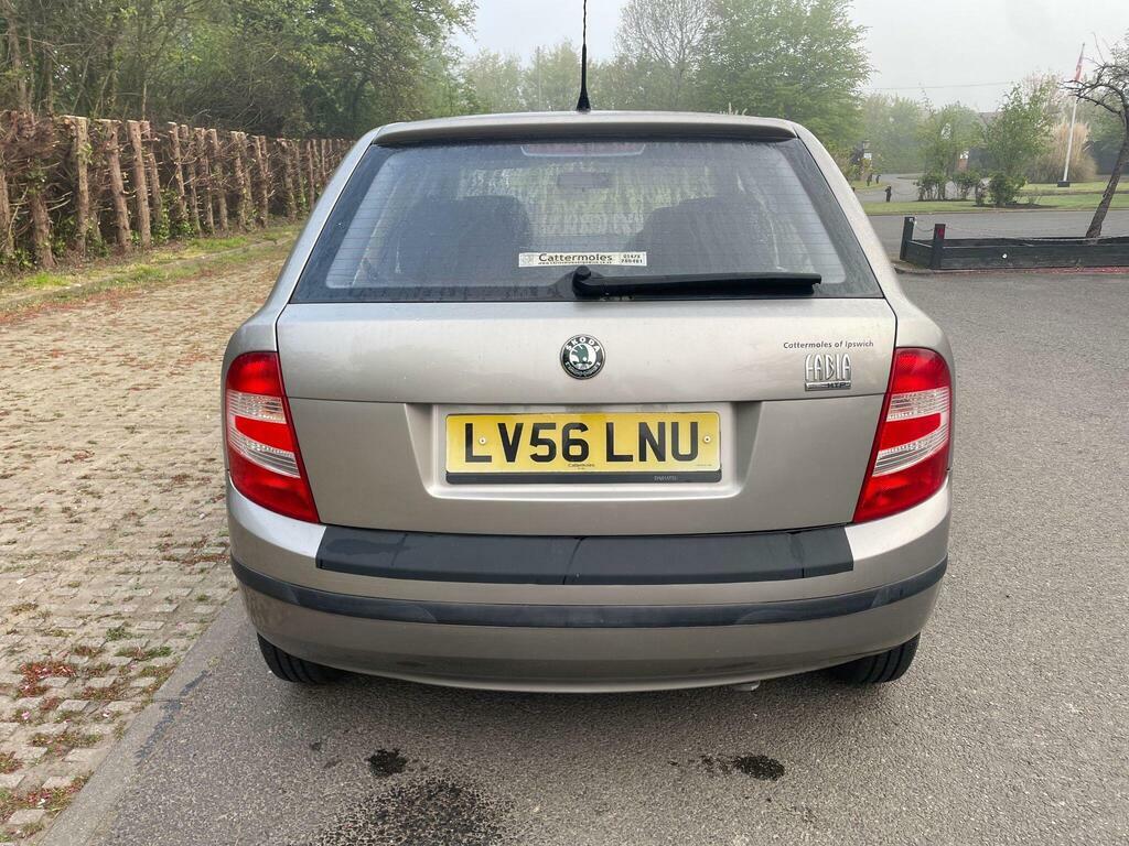Skoda Fabia 1.2 Htp Classic Beige #4