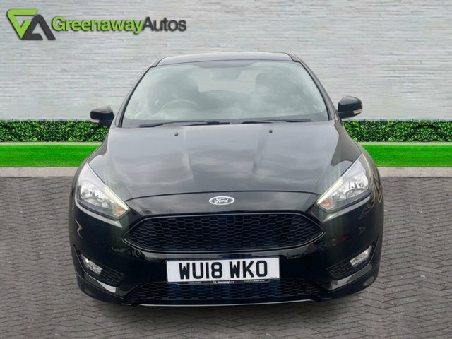 Ford Focus Ecoboost St-line Hatchback WU18WKO Black #3