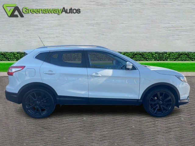 Nissan Qashqai Dci Tekna Suv KJ16YZF White #5