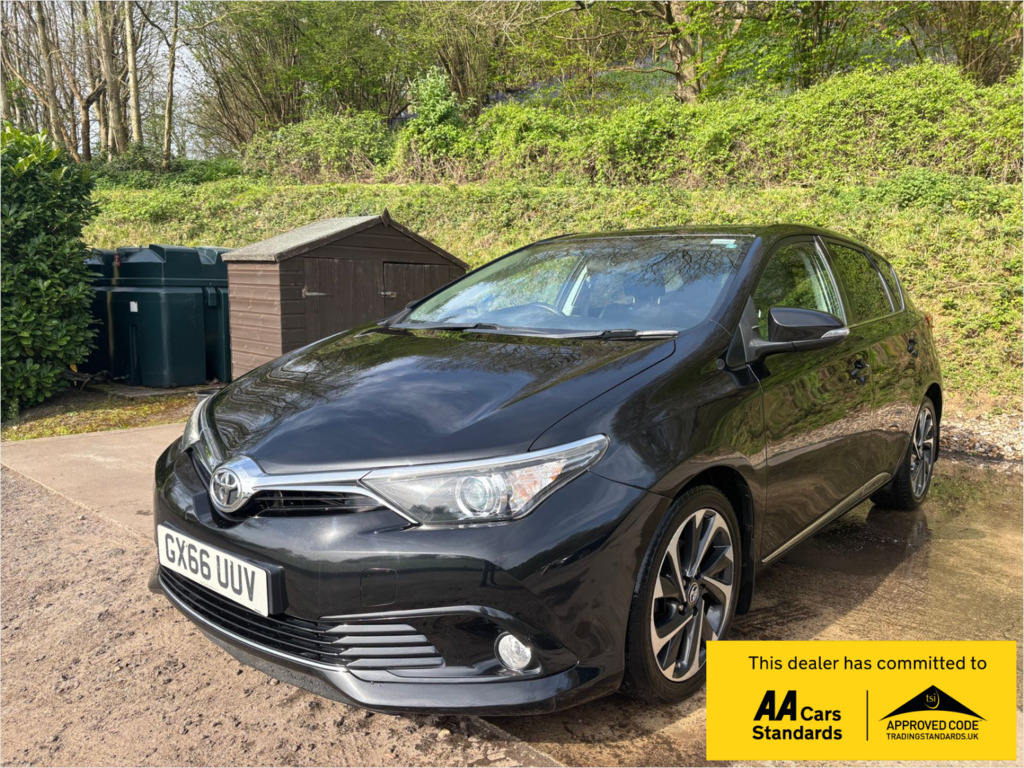 Toyota Auris 1.6 D-4d Design Hatchback Euro 6 Black