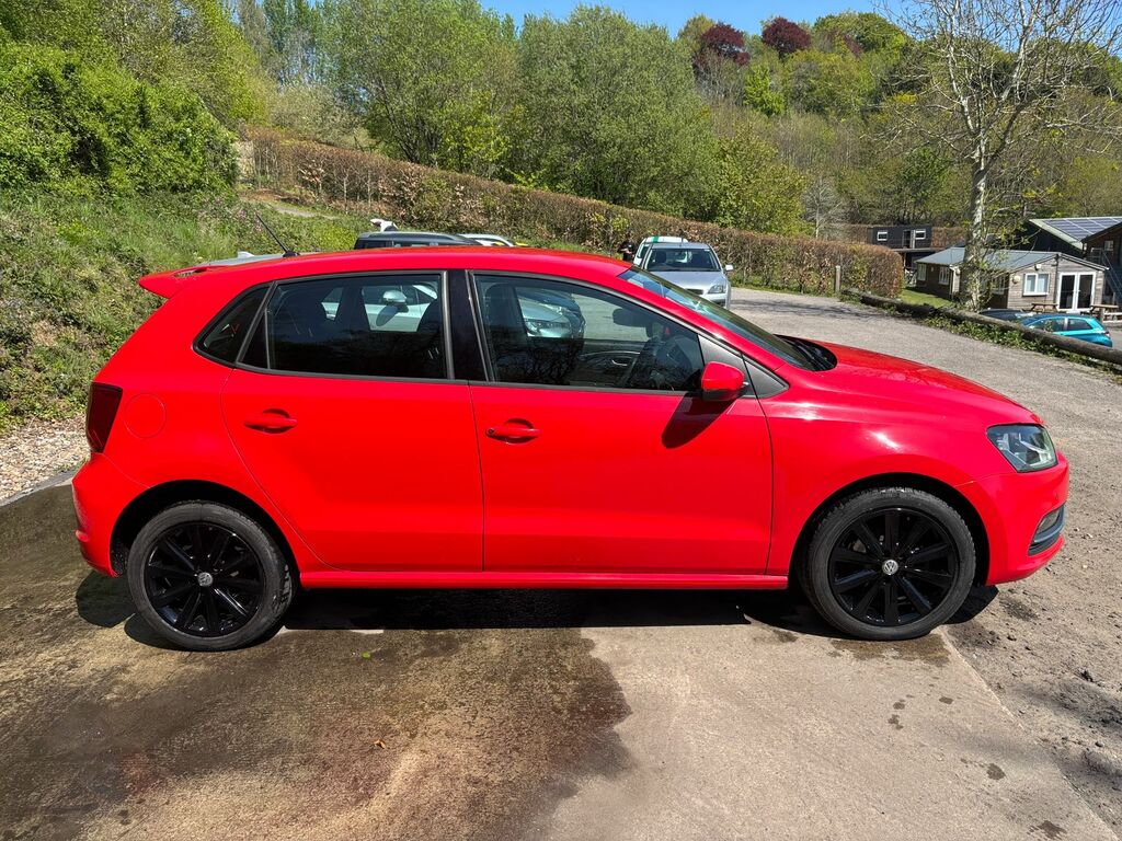 Volkswagen Polo 1.2 Tsi Bluemotion Tech Se Hatchback Ma EF15JCU Red #4
