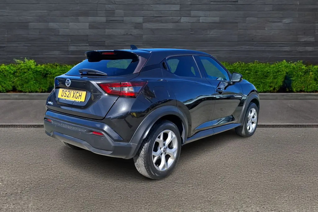 Nissan Juke 1.0 Dig-t N-connecta Dct DS21XGH Black #3