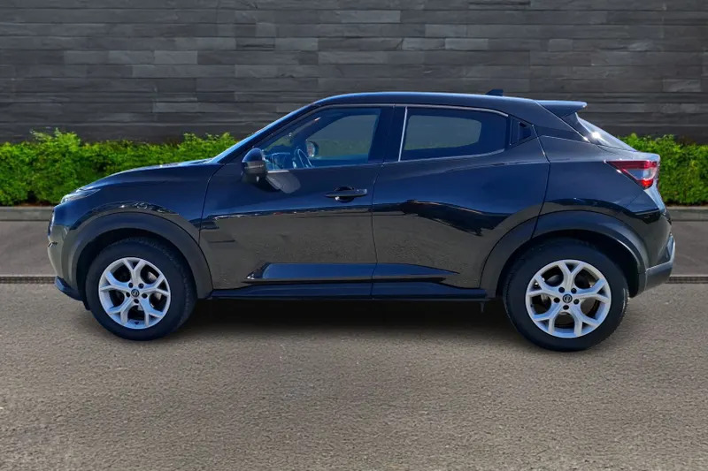 Nissan Juke 1.0 Dig-t N-connecta Dct DS21XGH Black #4