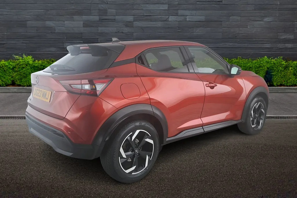 Nissan Juke Hatchback 1.0 Dig-t 114 N-conn DG23MWJ Red #3