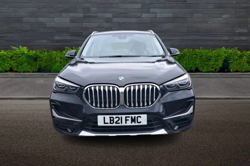 BMW X1 Estate Sdrive 20I Xline St LB21FMC Black #2