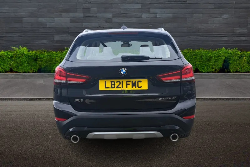 BMW X1 Estate Sdrive 20I Xline St LB21FMC Black #5