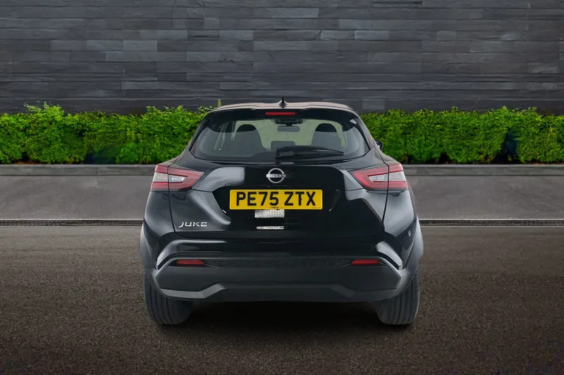 Nissan Juke Hatchback 1.0 Dig-t Acenta Pre PE75ZTX Black #6