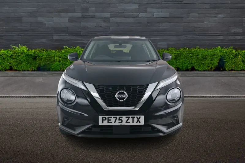 Nissan Juke Hatchback 1.0 Dig-t Acenta Pre PE75ZTX Black #2
