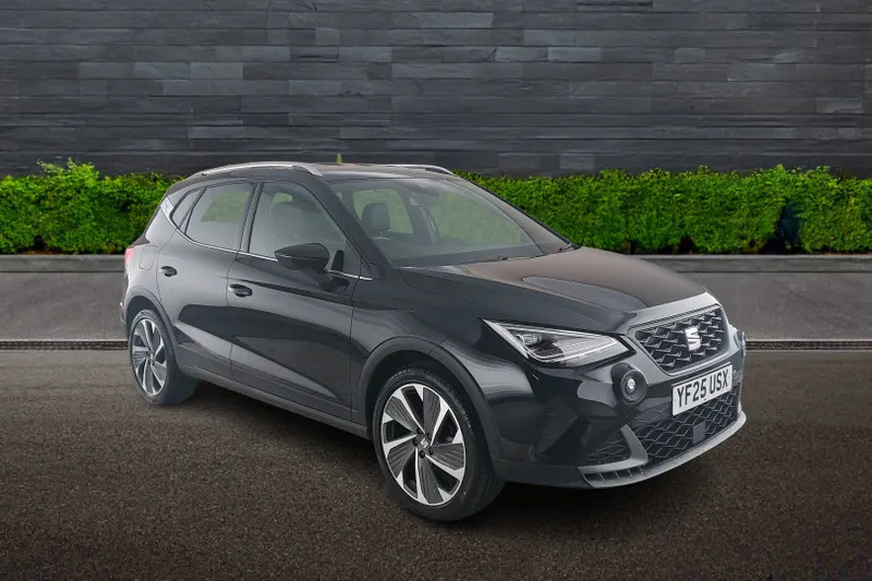 Seat Arona Hatchback 1.0 Tsi 115 Fr Sport Black