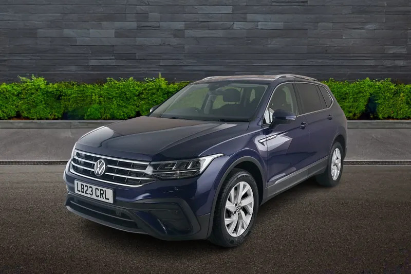 Volkswagen Tiguan Allspace Allspace Estate 1.5 Tsi Life 5 LB23CRL Blue #3